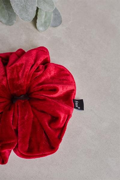 Kırmızı Kadife Scrunchie