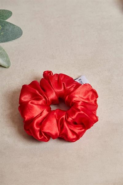 Kırmızı Small Scrunchie