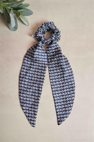 Kuyruklu Mavi Ebruli Scrunchie