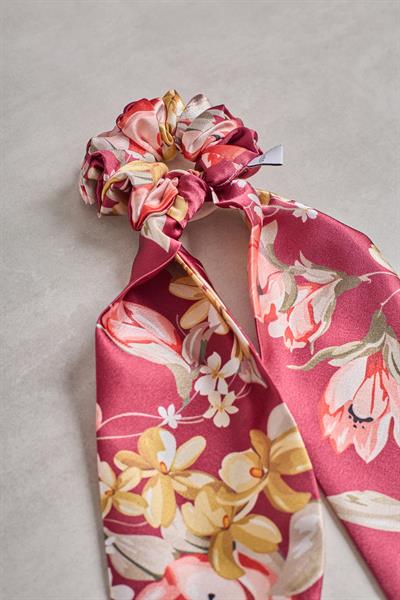 Kuyruklu Royal Garden Scrunchie