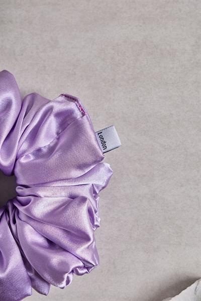 Lila Bol Büzgülü Sateen Scrunchie