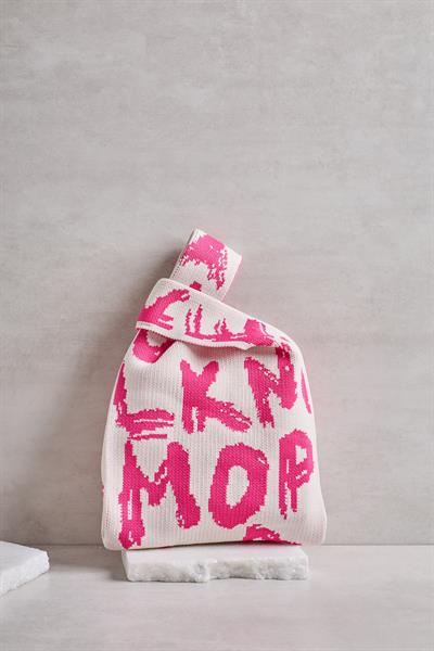 Pembe Harfli Triko Poşet Çanta