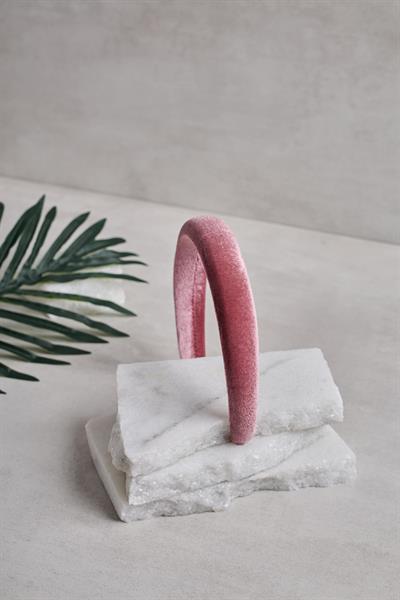 Pembe Kadife Taç