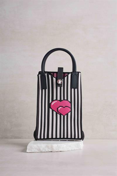 Pembe Şeritli Kalp Çanta