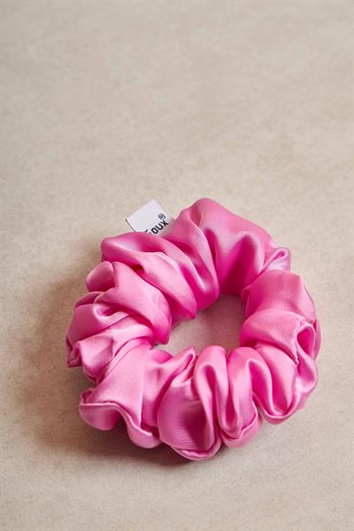 Pembe Small Scrunchie