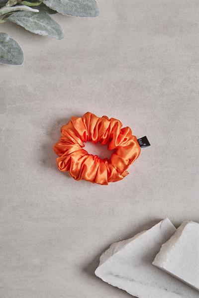 Turuncu Small Sateen Scrunchie