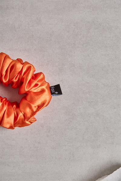 Turuncu Small Sateen Scrunchie