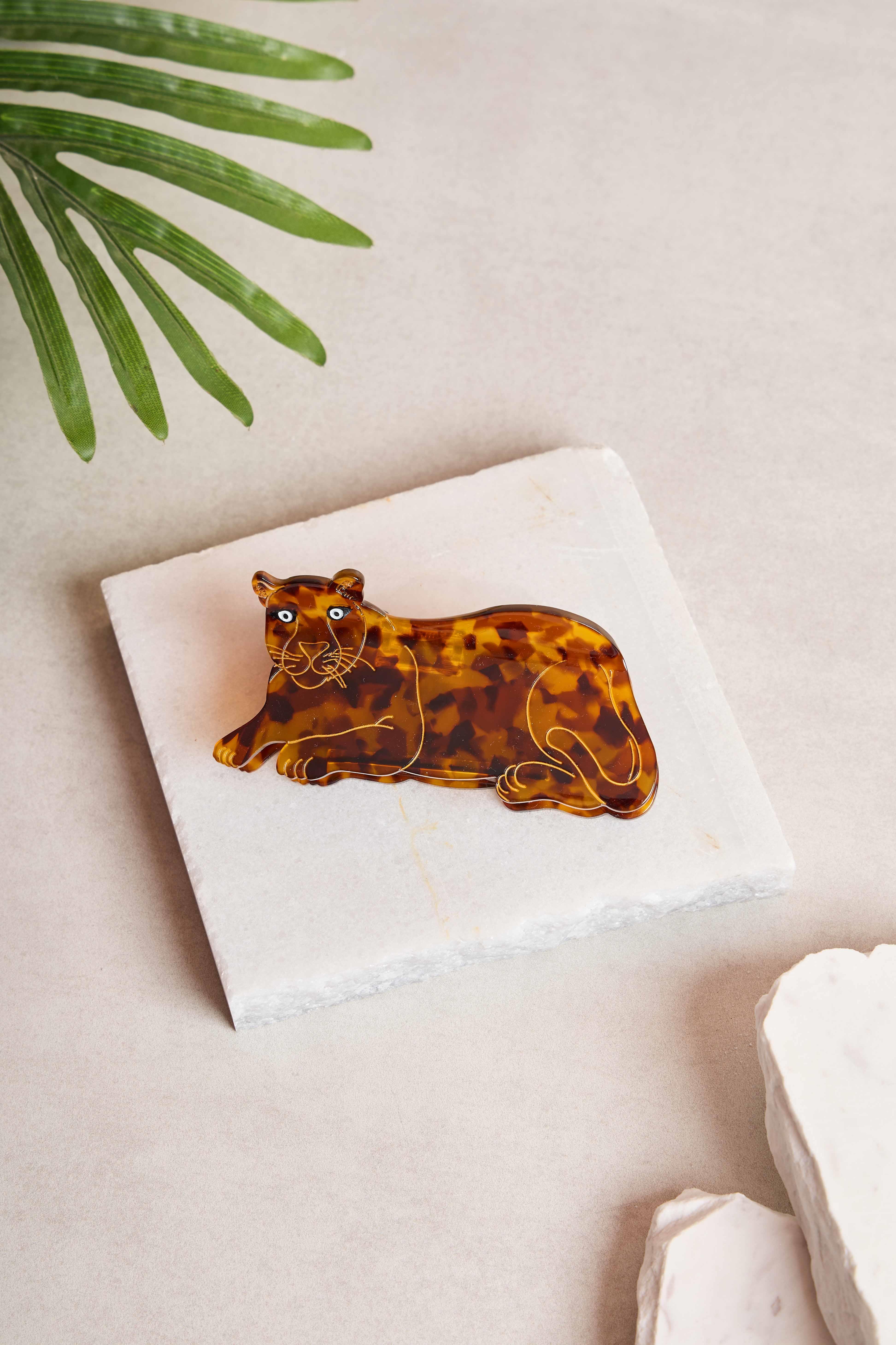 Amber Tortois Leopar Kemik Toka
