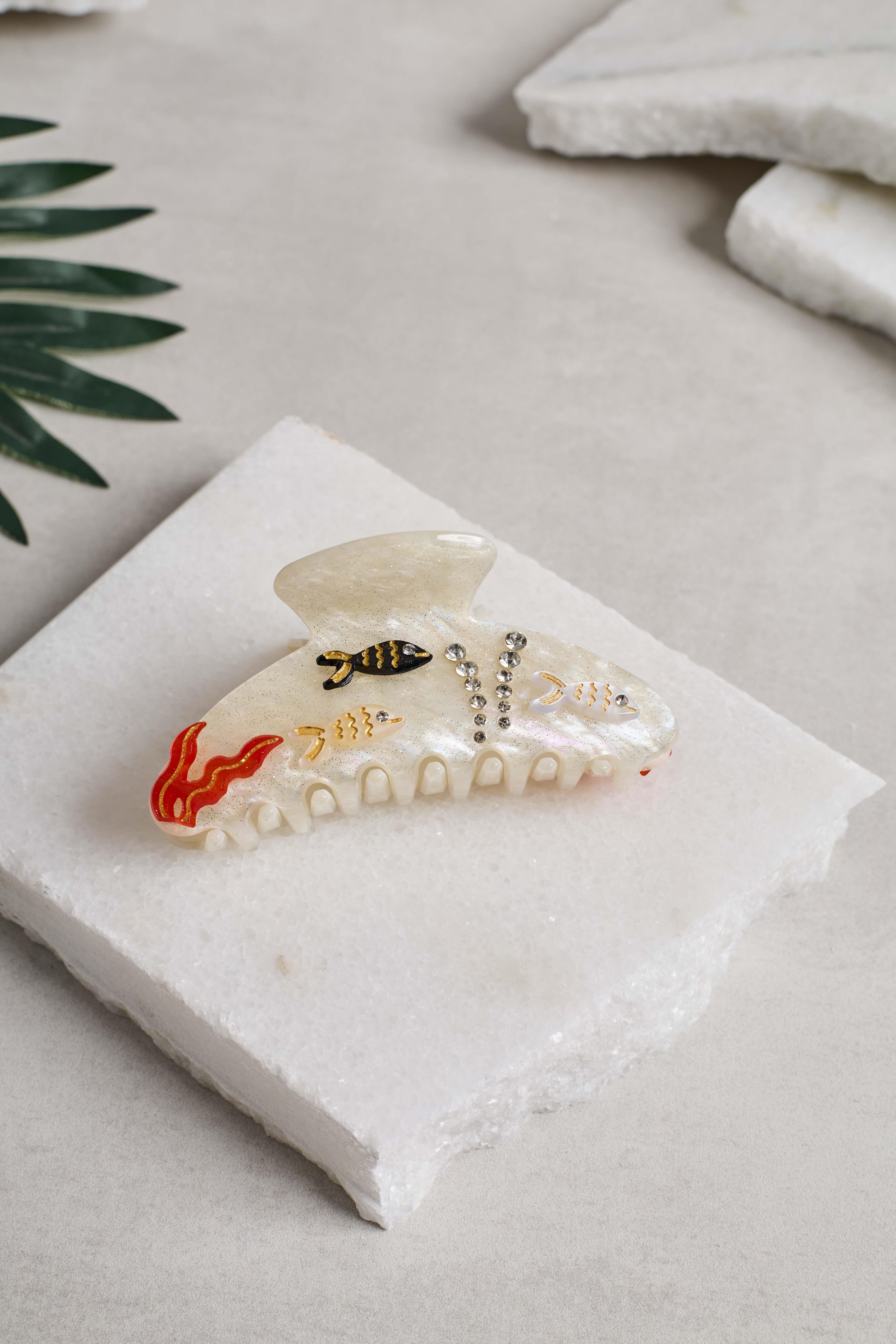 Balıklı Beyaz Mandal