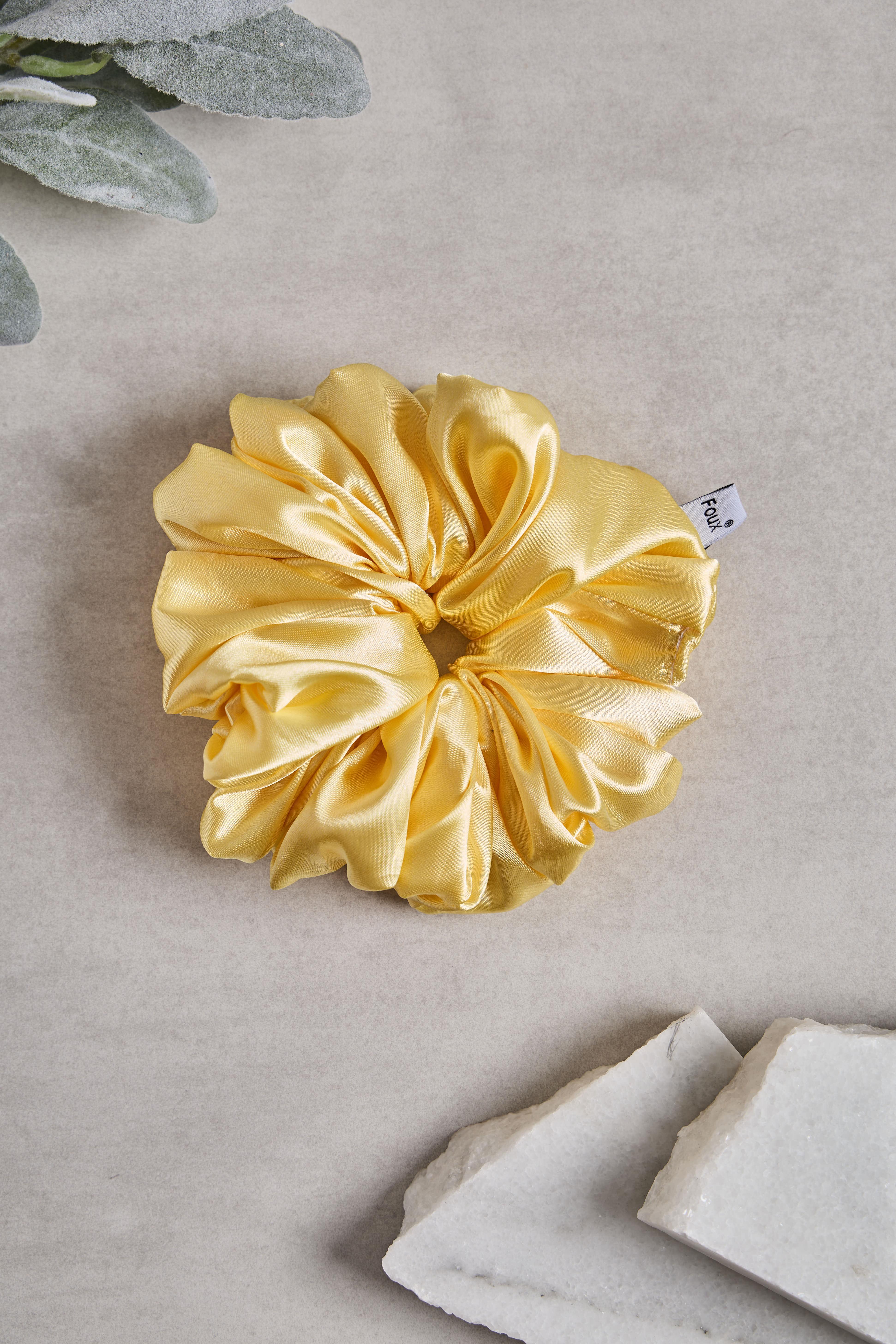 Butter Yellow Bol Büzgülü Sateen Scrunchie