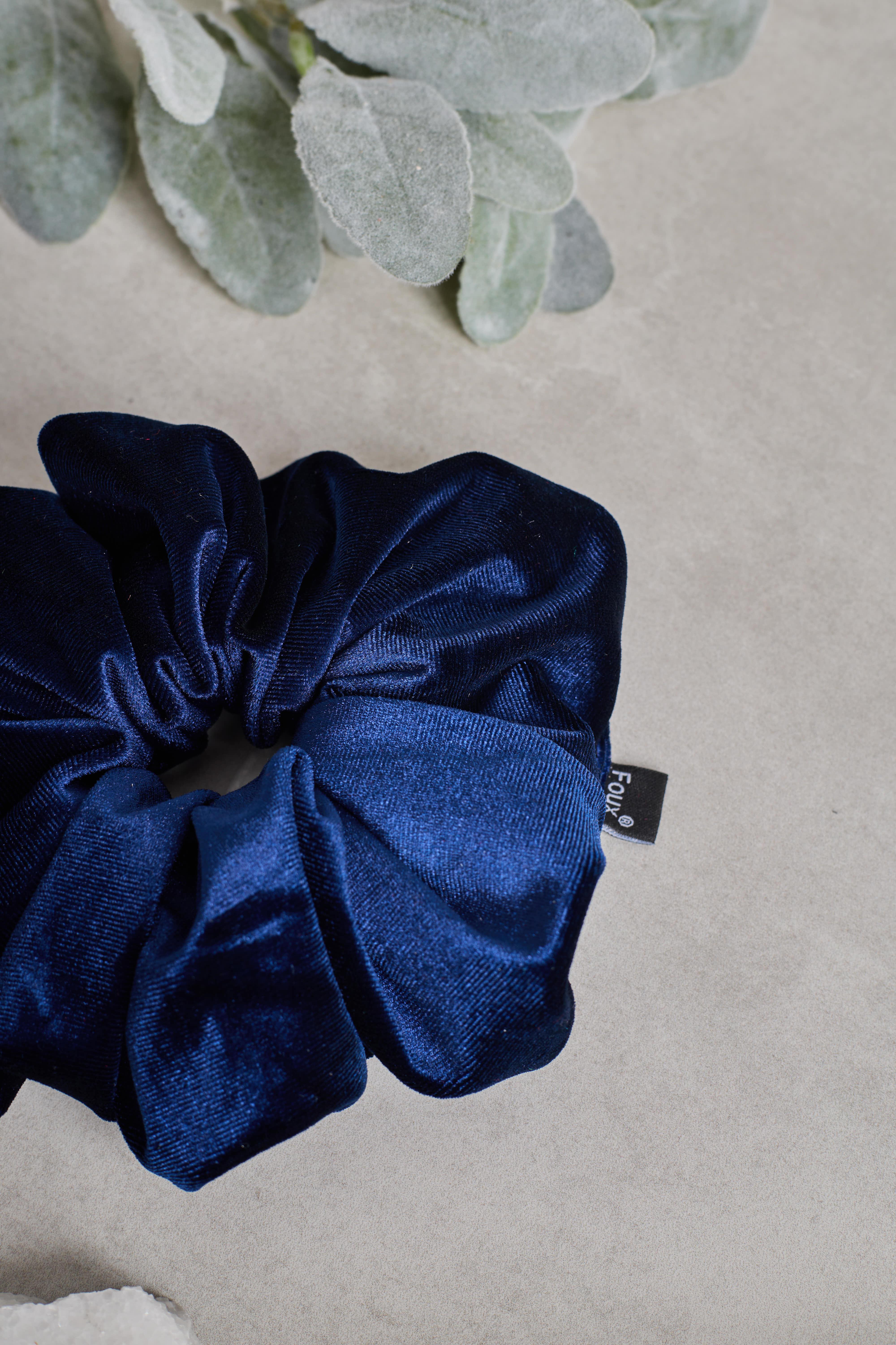 Lacivert Kadife Scrunchie