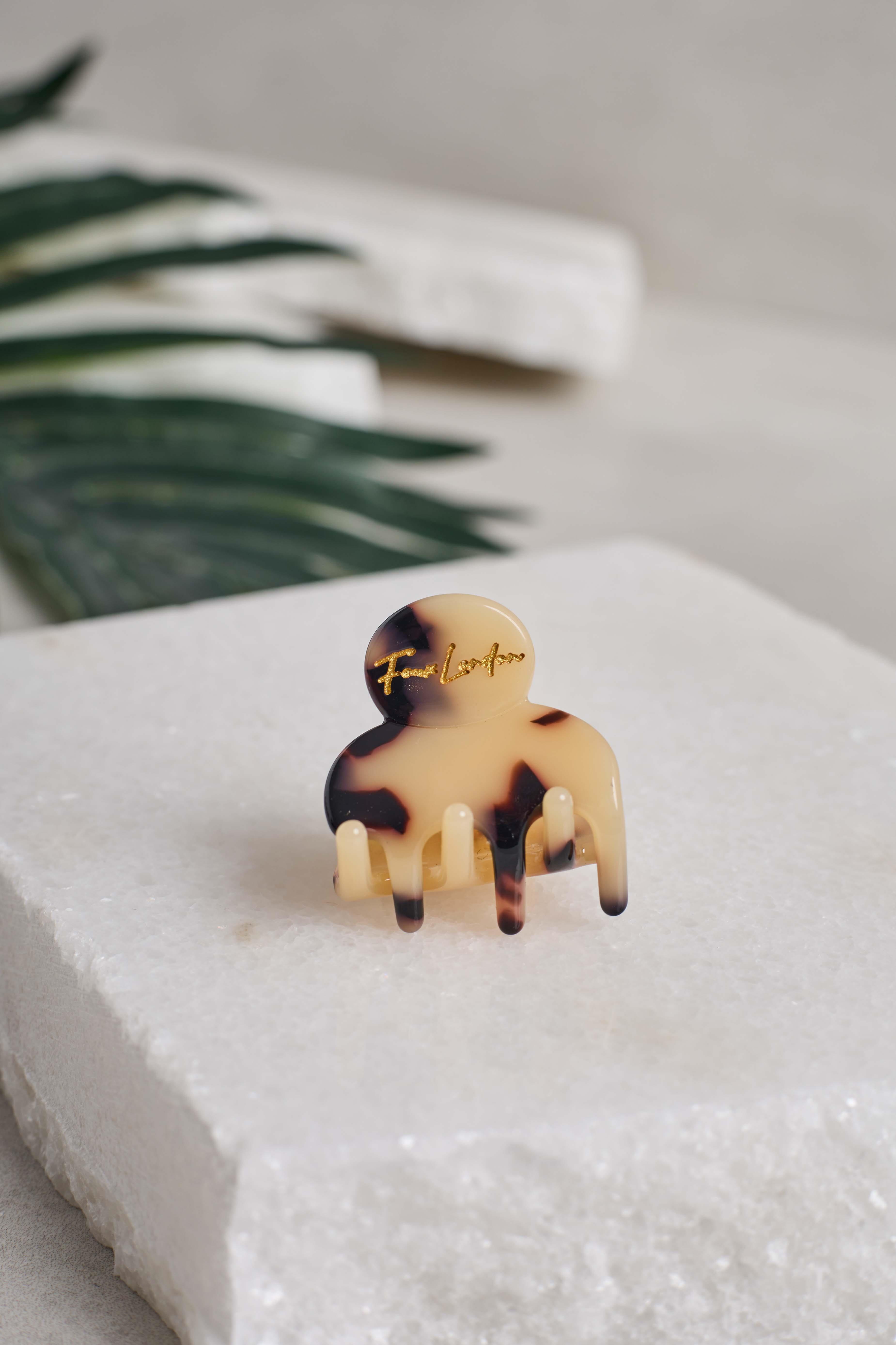 Mini Leopar Kemik Mandal