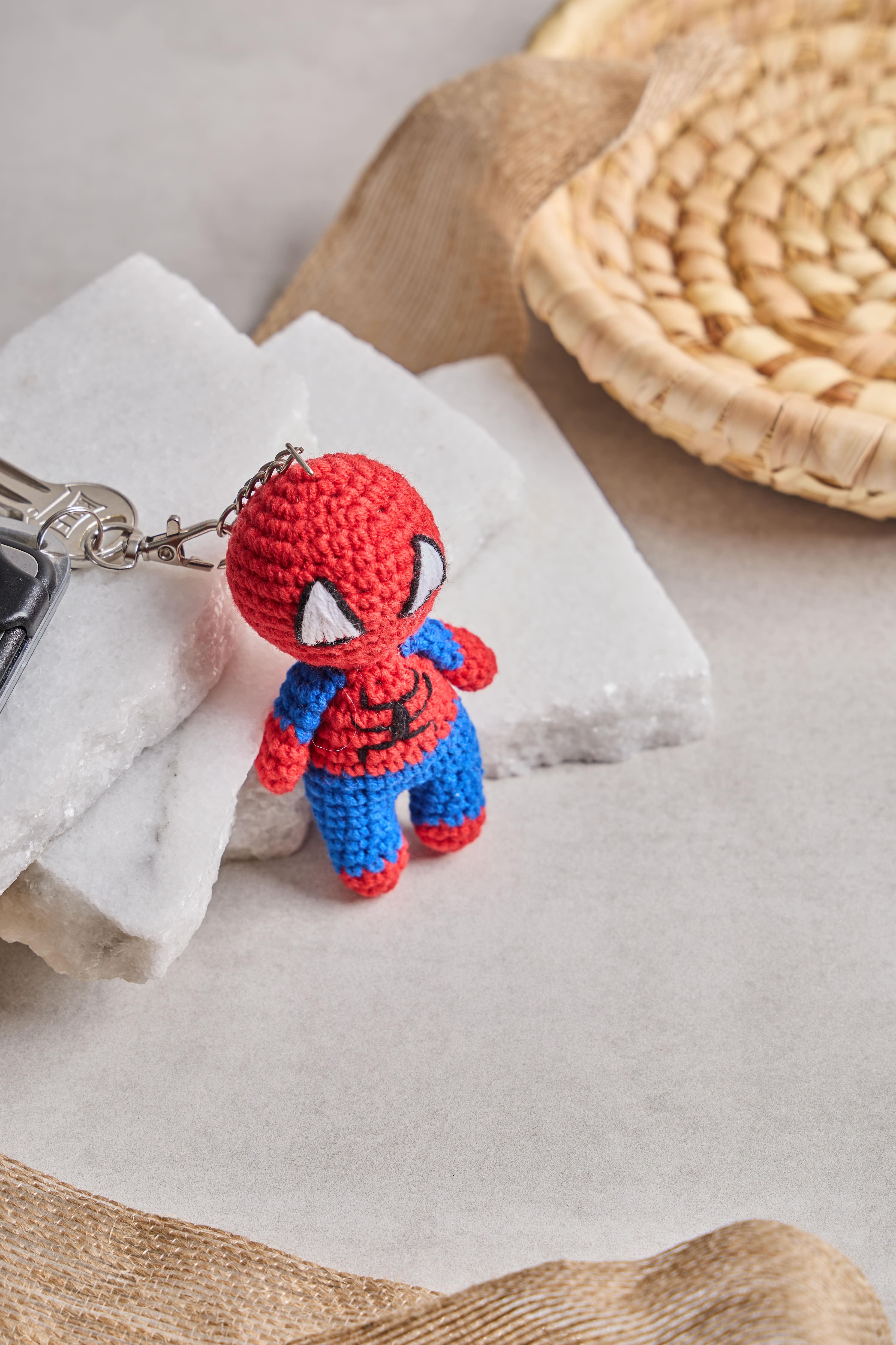 Spiderman Örgü Anahtarlık