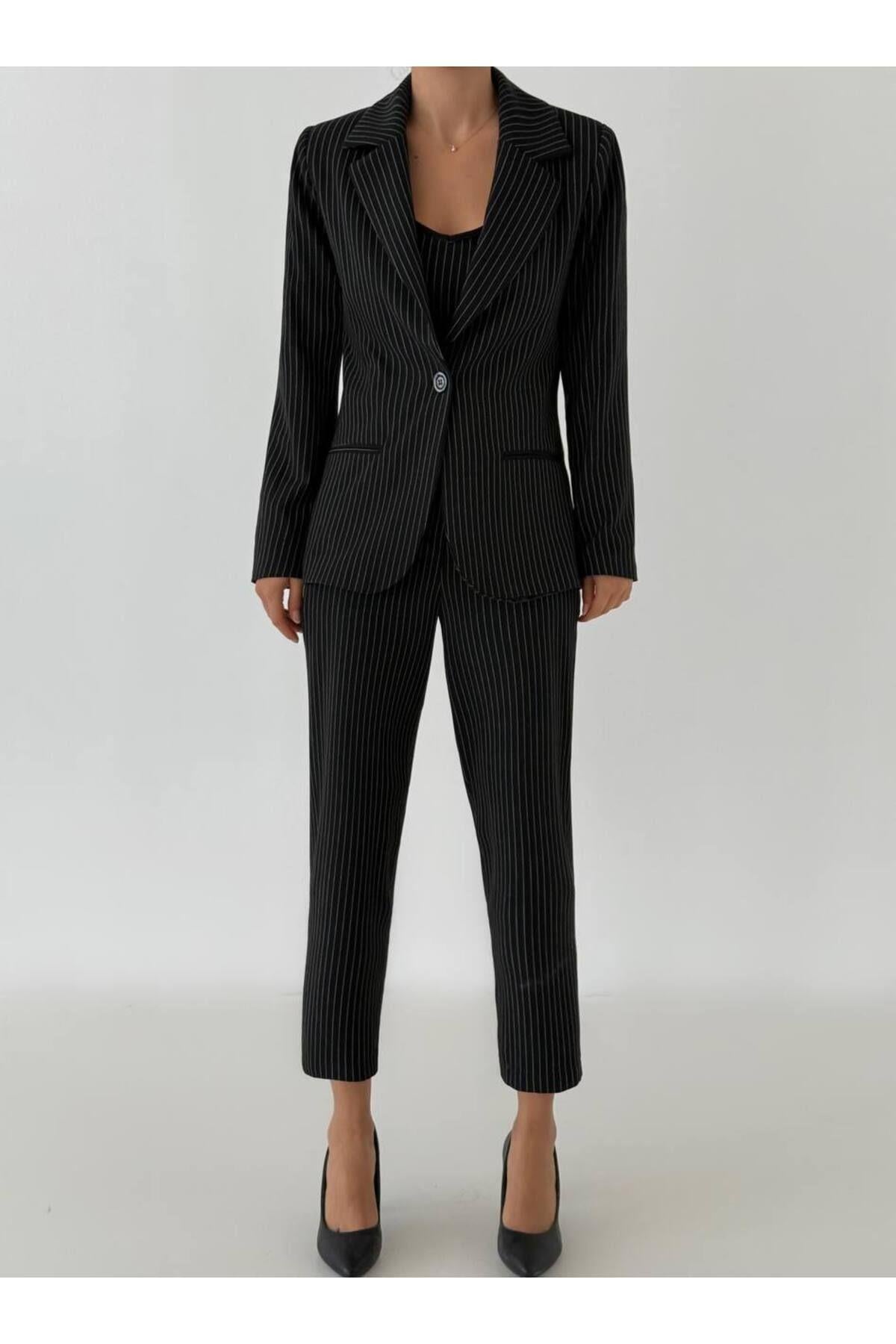 kadin-abiye-askili-bluz-ceket-pantolon-012ba8.jpg