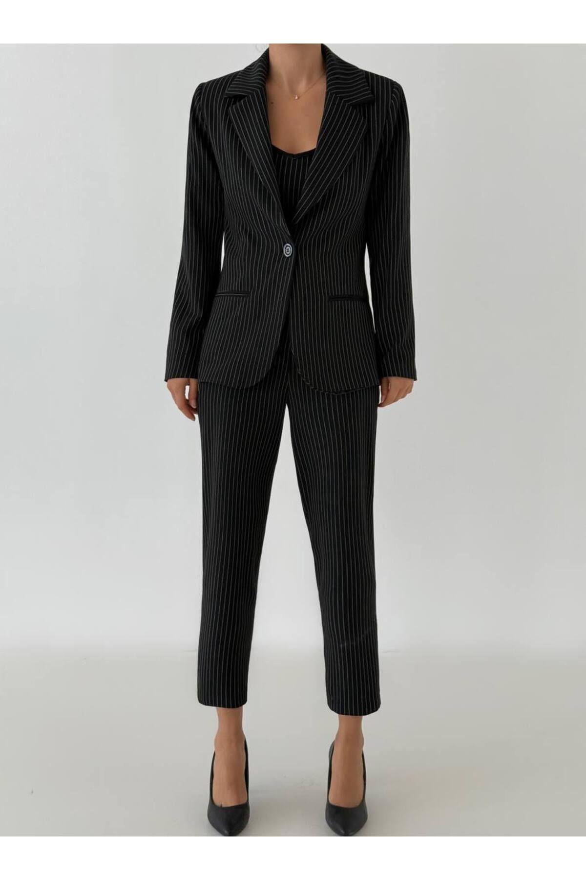 kadin-abiye-askili-bluz-ceket-pantolon-012ba8.jpg