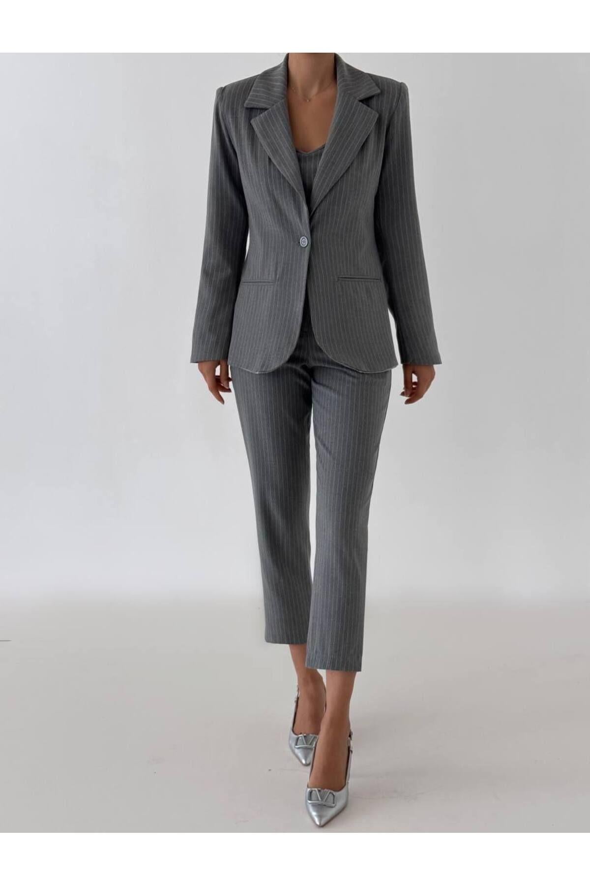 kadin-abiye-askili-bluz-ceket-pantolon-639-d4.jpg