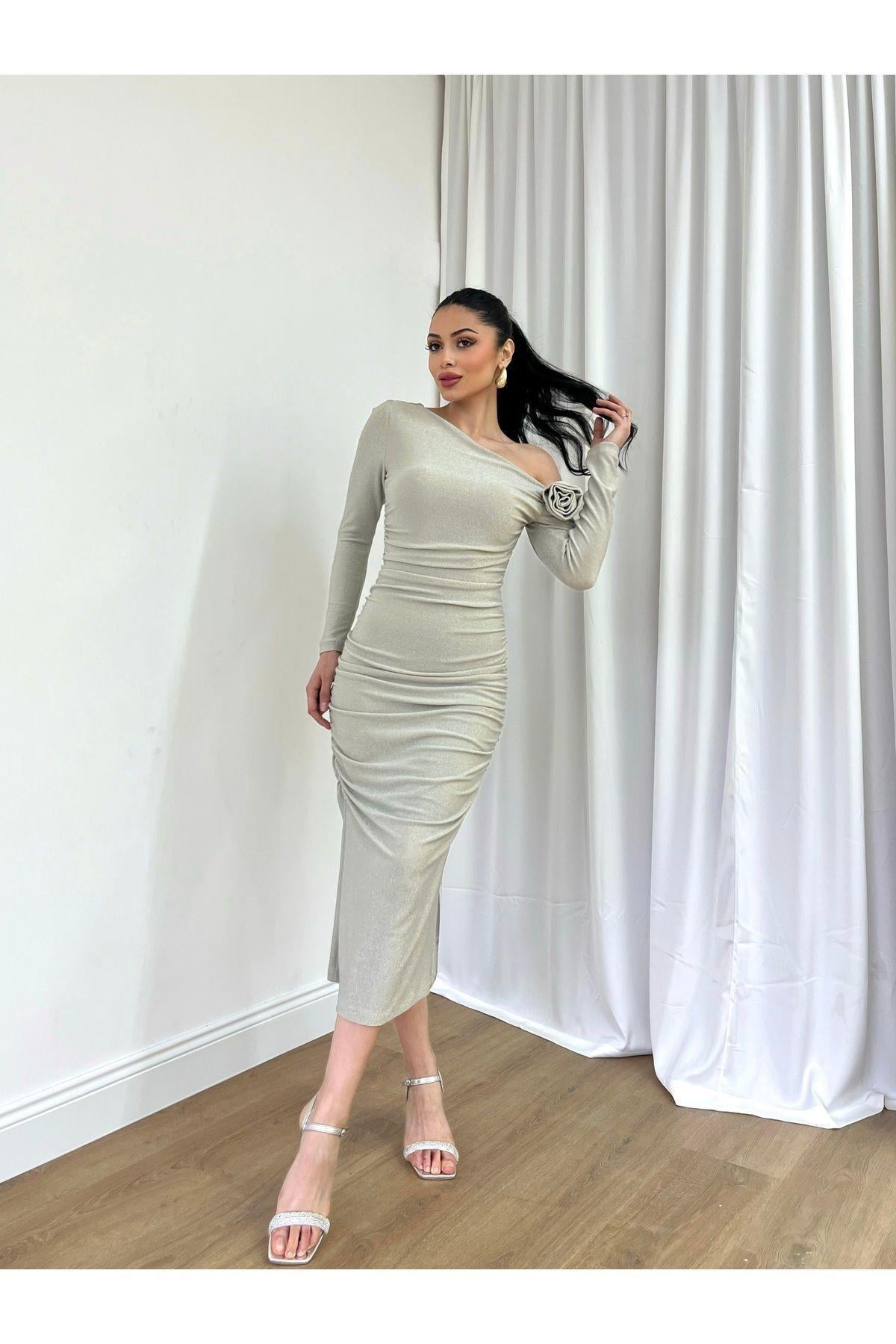 Kadın Midi Bodycon Elbise Çıkarılabilir Gül Detay Çapraz Yaka Simli Abiye & Mezuniyet Elbisesi