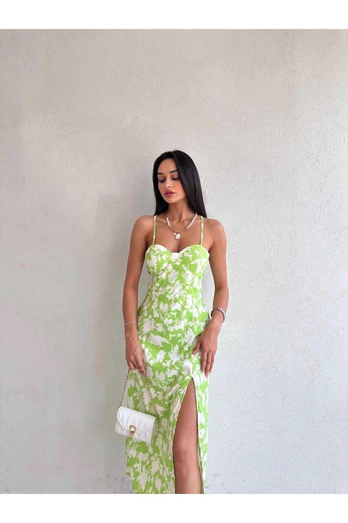 Sırt Dekolteli Askılı Desenli Rahat Midi Elbise