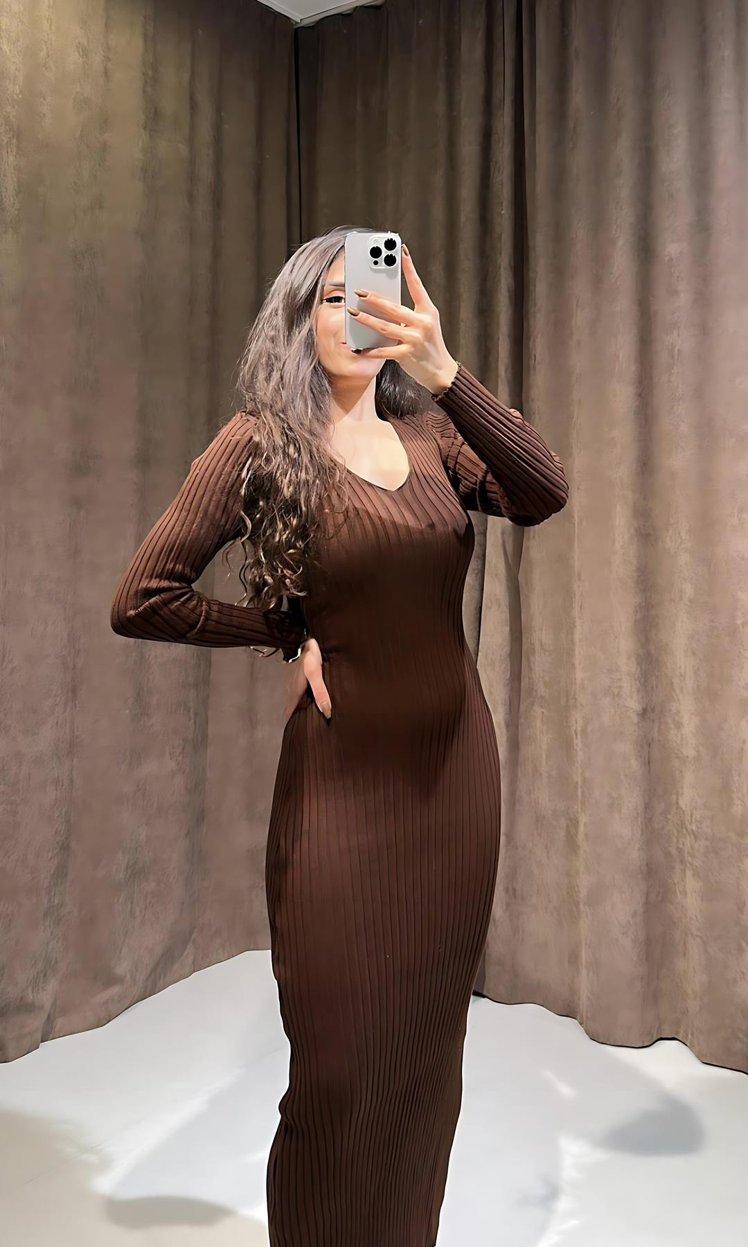 ZR Model Acı Kahve Arkadan Bağlama Detaylı Triko Elbise