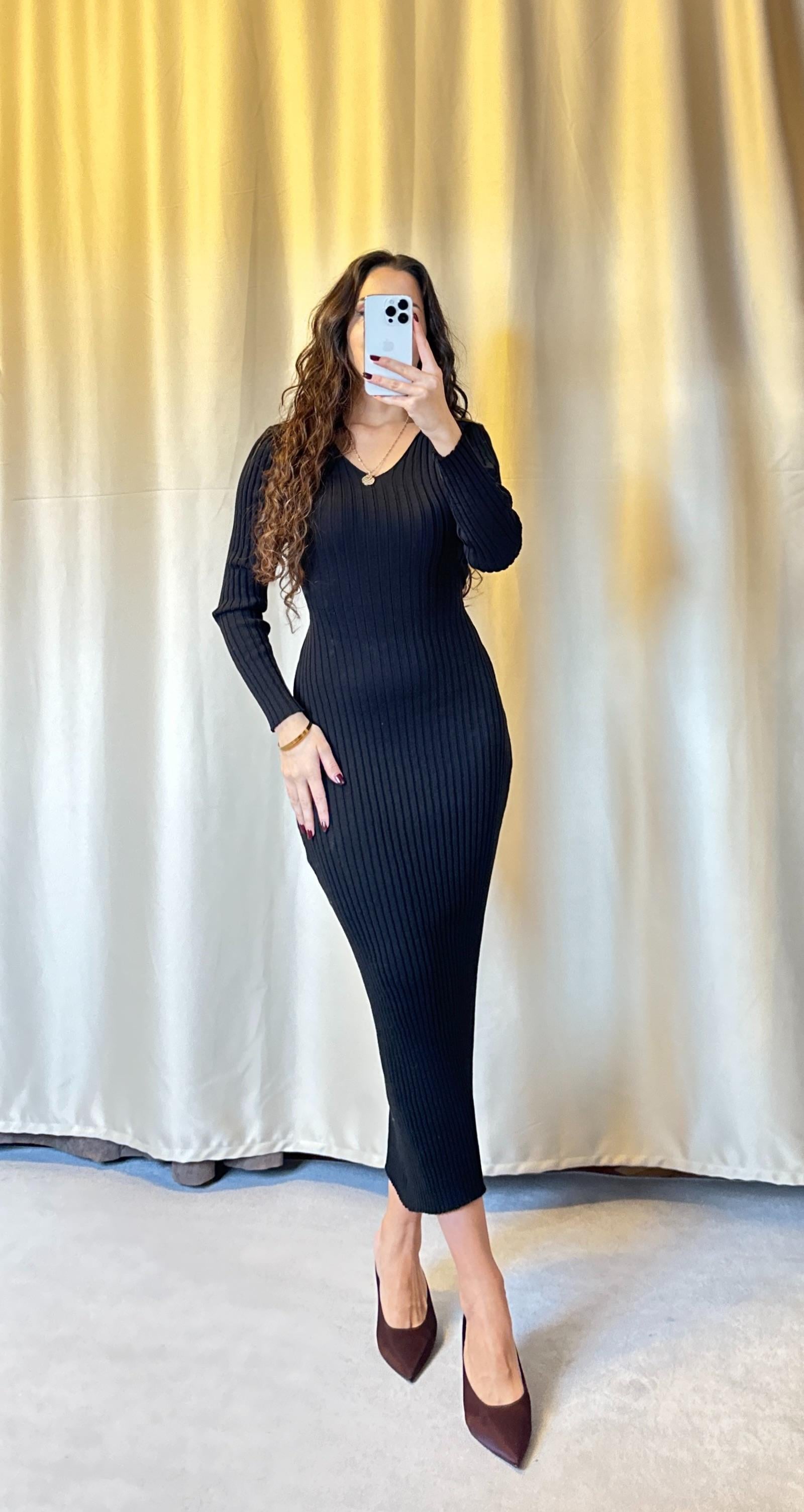 ZR Model Siyah Arkadan Bağlama Detaylı Triko Elbise
