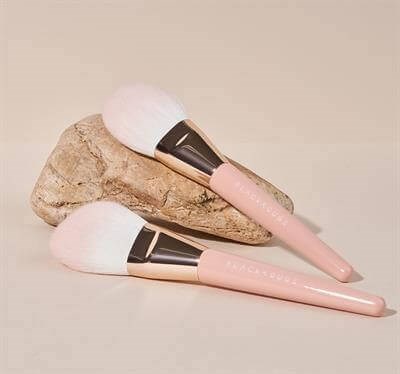 Yumuşak Uçlu Büyük Allık ve Pudra Fırçası - Powder Big Brush BB