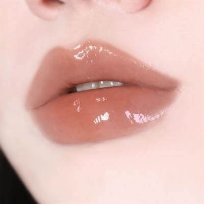 Işıltılı Nemlendirici Yarı Kalıcı Dudak Parlatıcısı Glow Bokki Tint GB09 Rice Beige 4.85 gr