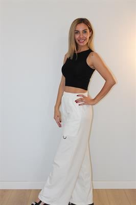 Siyah Halter Crop