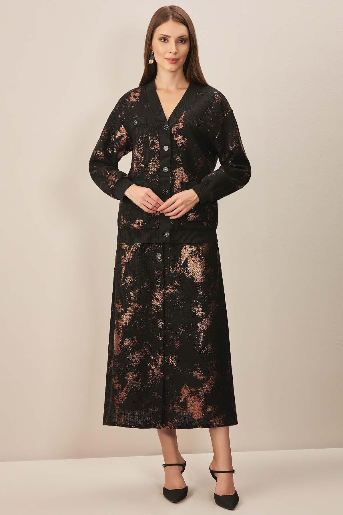 uzun-kollu-siyah-tuvit-hirka-36a-4b.jpg