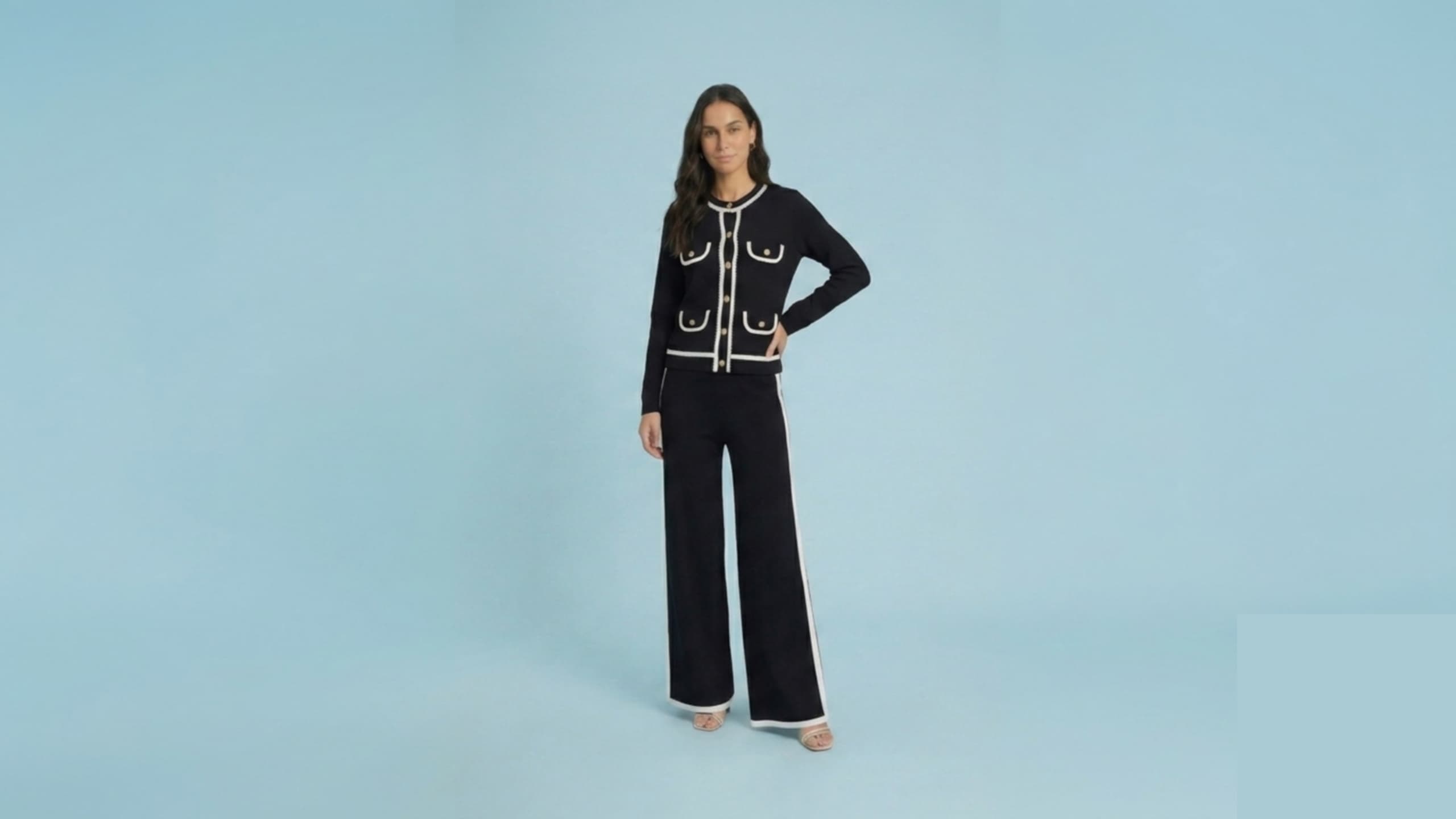 Yüksek Bel Pantolon Üzerine Ne Giyilir Kombin Önerileri