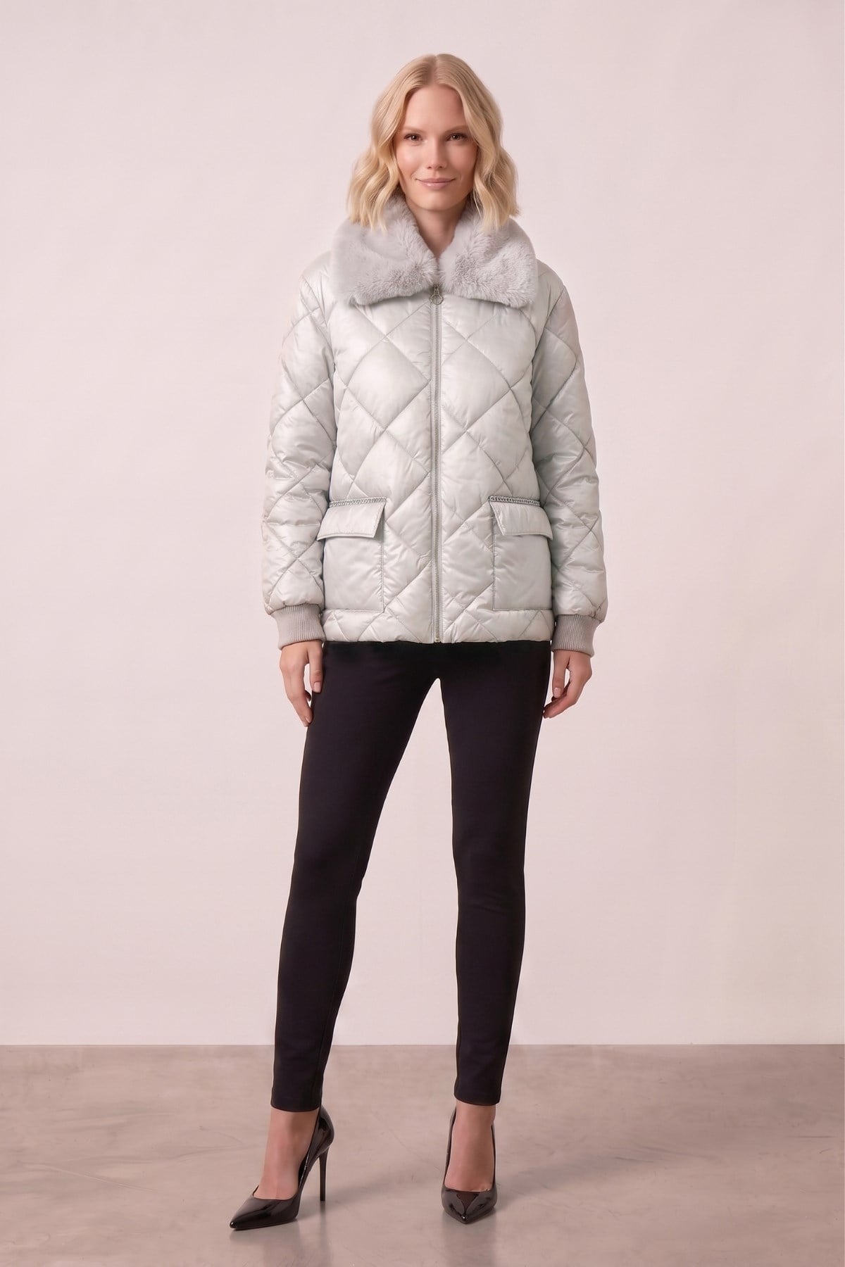 cepli-tas-rengi-kapitoneli-mont-ace-1a.jpg