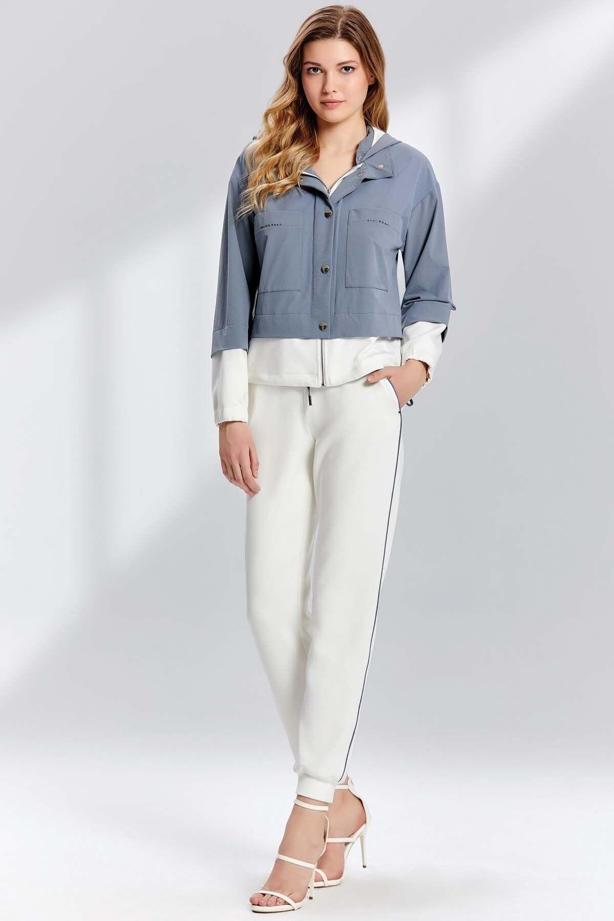 Narrow Leg Ecru Knit Sweatpants