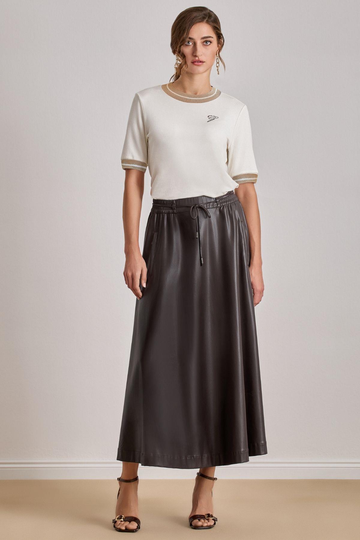 Straight Cut Ecru Knit Blouse