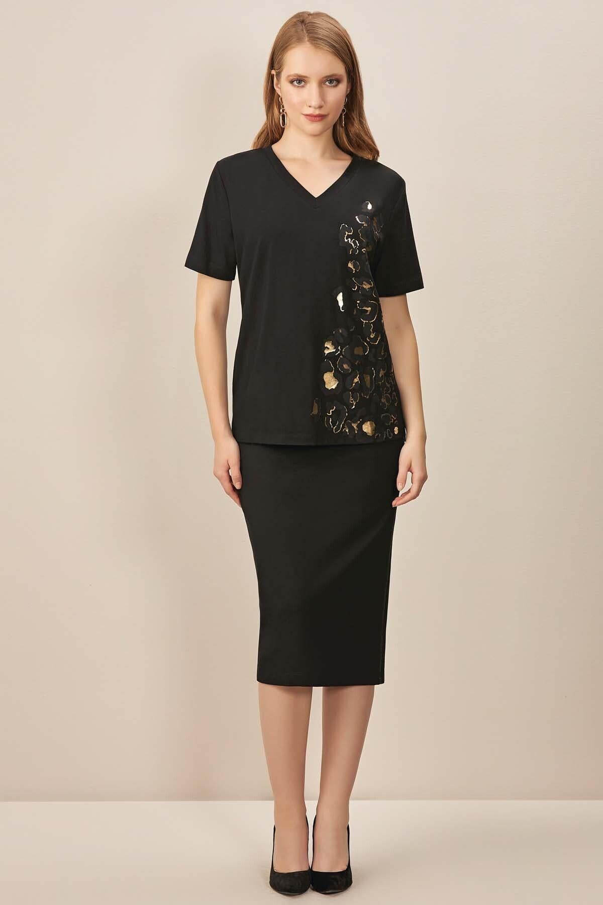 Straight Black Knit Skirt