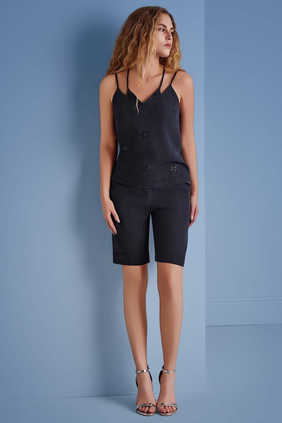 Wide Leg Navy Woven Bermuda Shorts