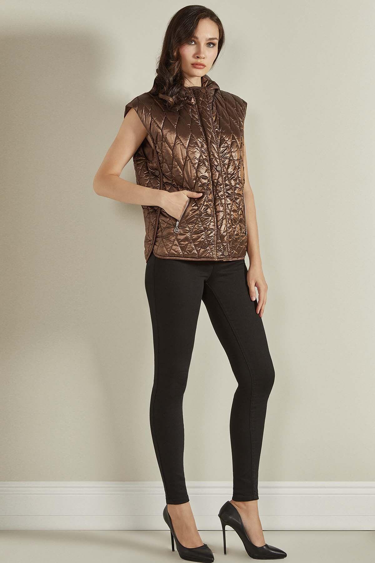 Sleeveless Brown Puffer Vest