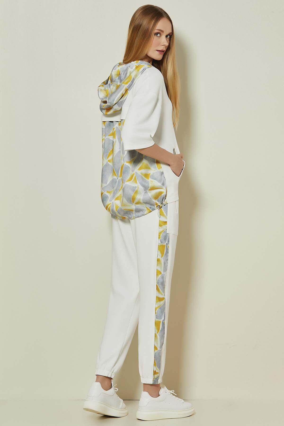 Lastikli Paça Beyaz Örme Eşofman Altı