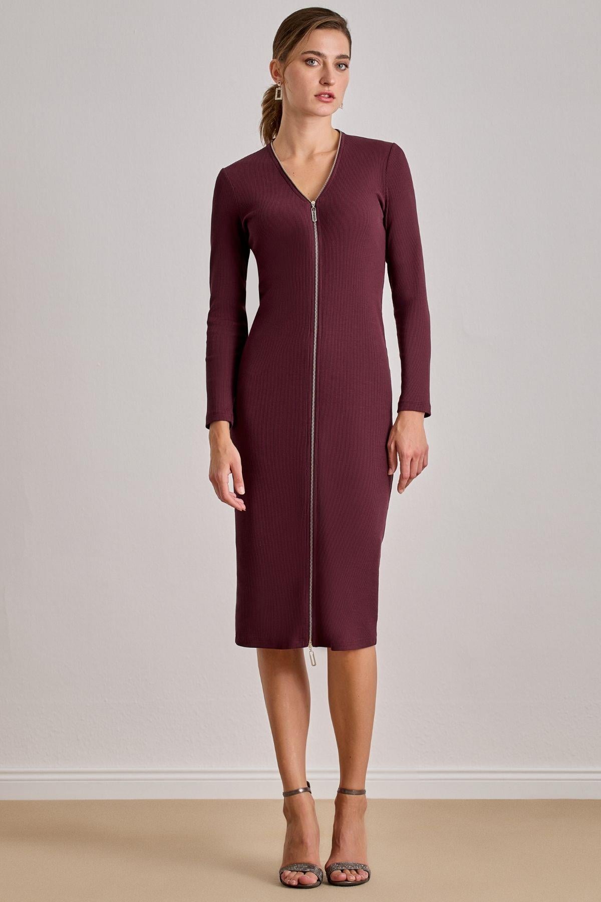 Midi Burgundy Ribbed Dress