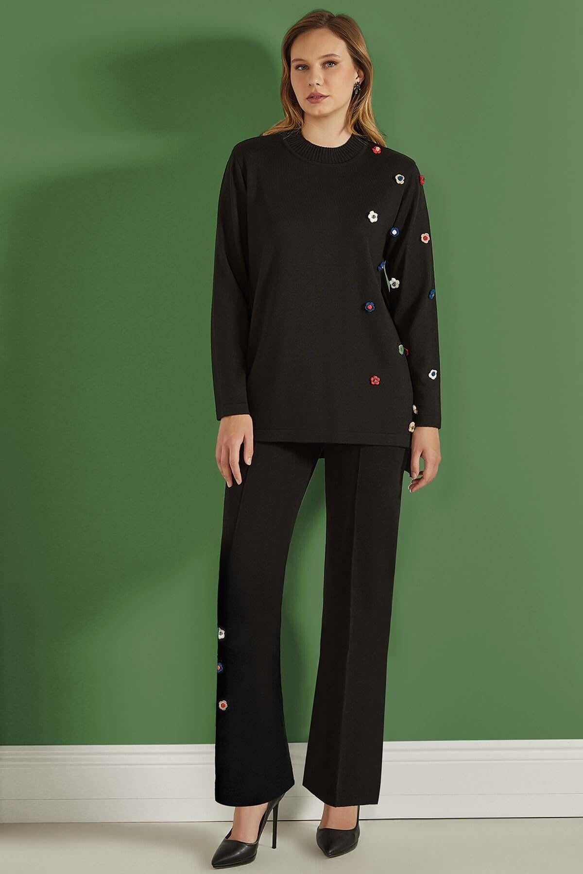 Long Sleeve Black Knit Tunic