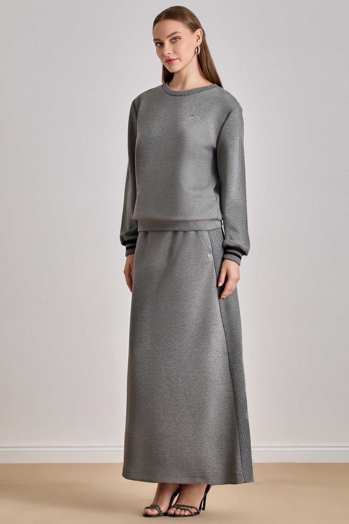yandan-cepli-gri-orme-etek-56fba8.jpg