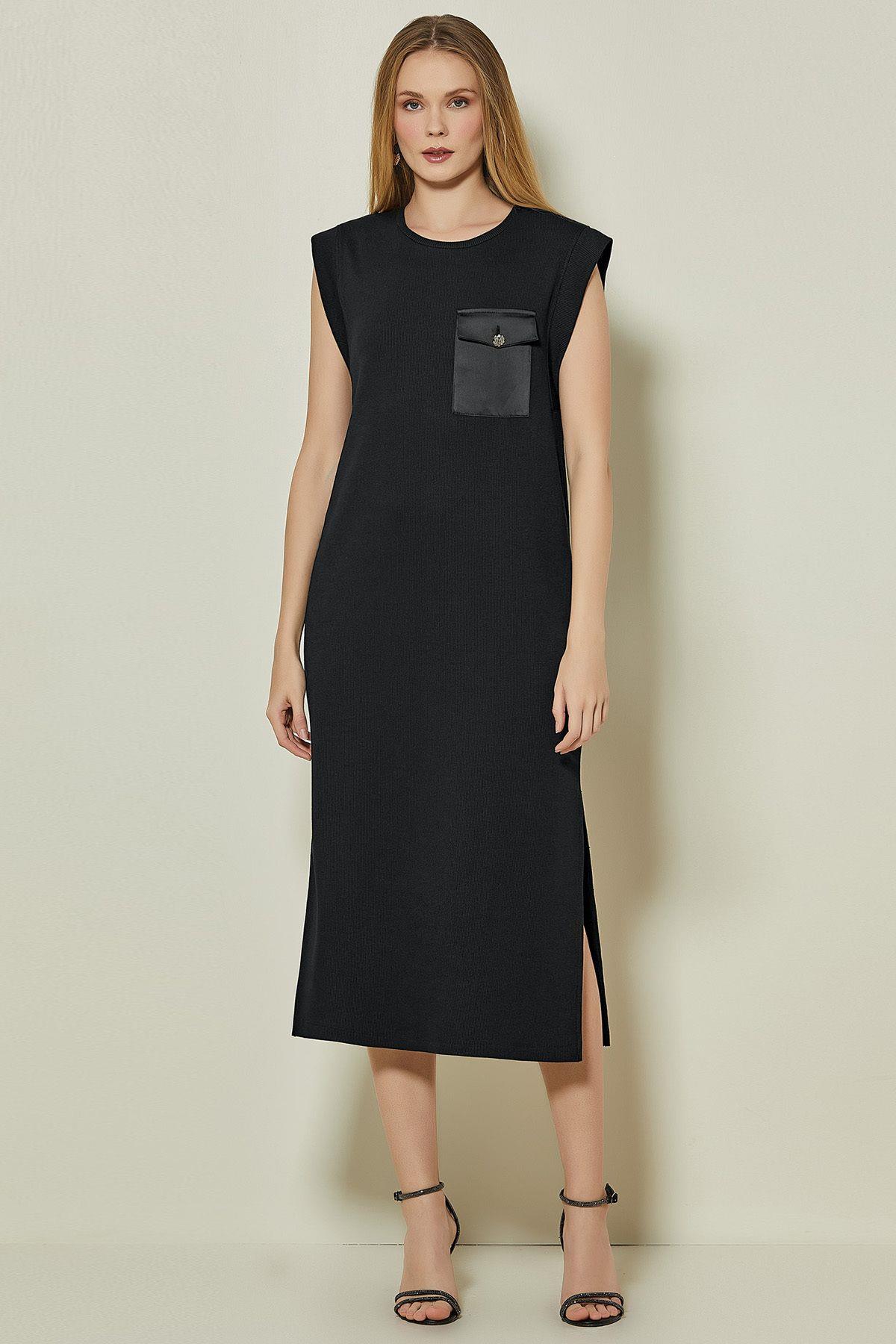 Round Neck Black Ribbed Dress