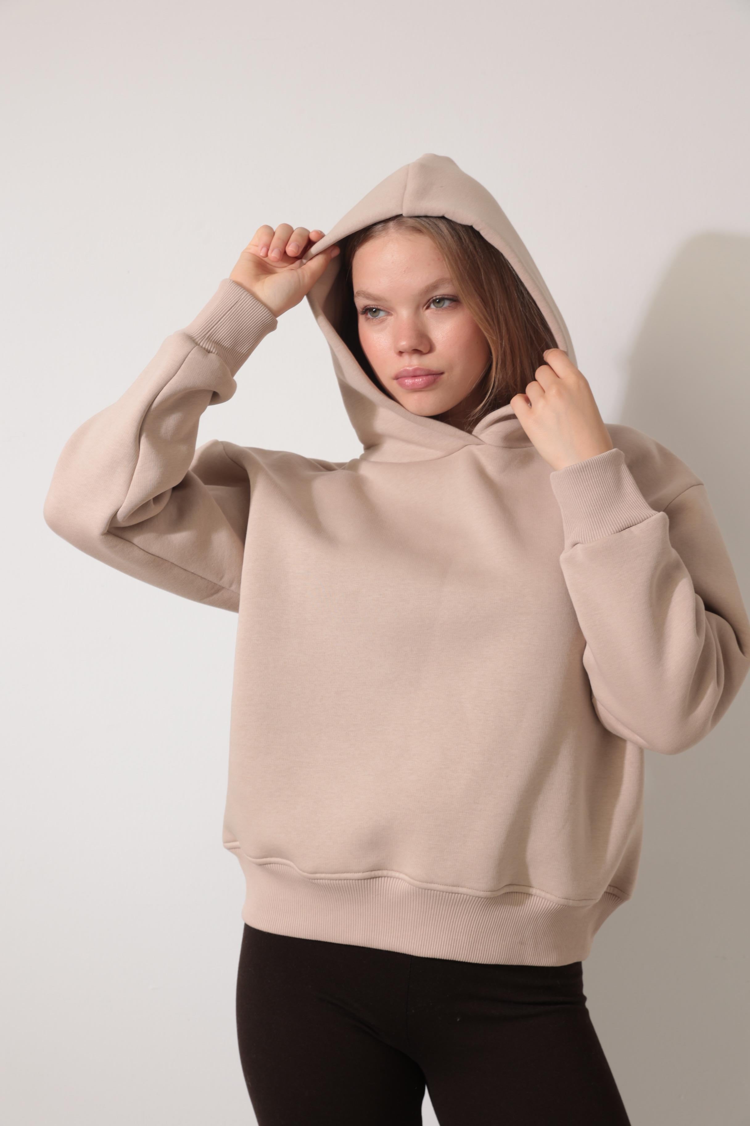 Bej Sırtı Etnik Nakış İşlemeli Bisiklet Yaka Sweatshirt - 2435