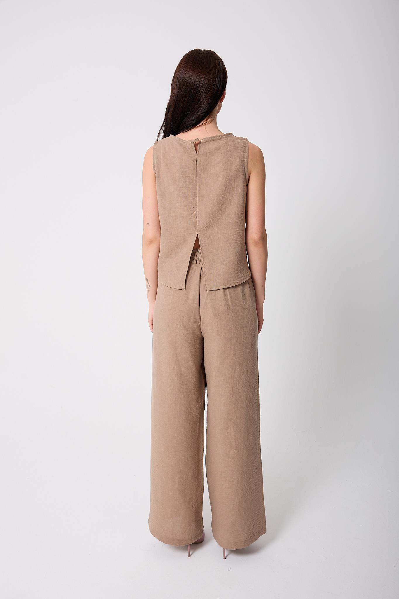 Kadın Bej Müslin Keten Önü Nakışlı Tasarım Crop Bluz - 2521