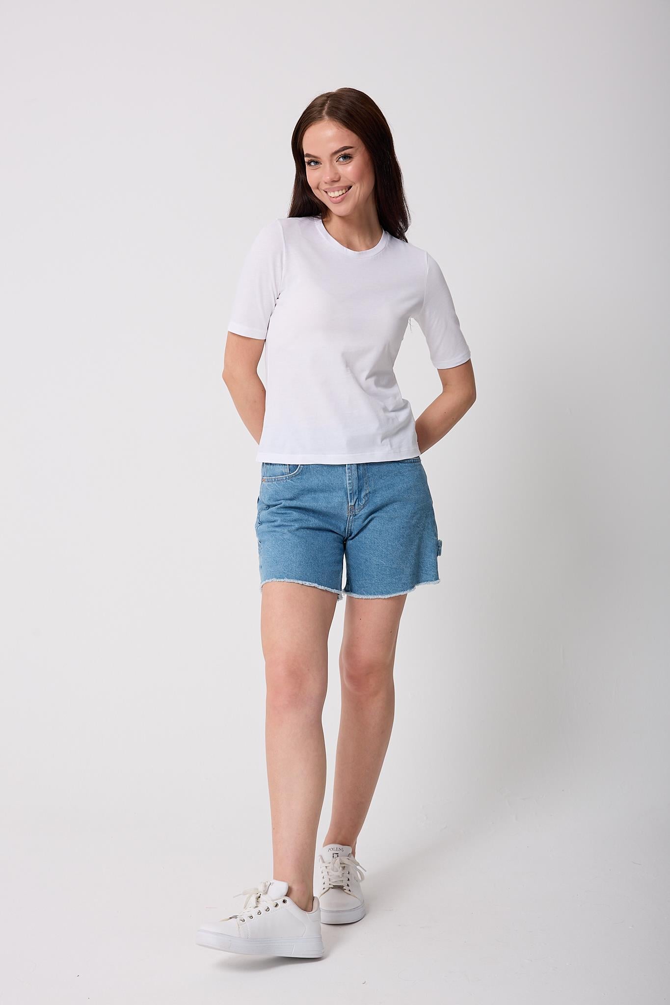 Kadın Beyaz Likralı Yarım Kollu Basic T-shirt - 2524