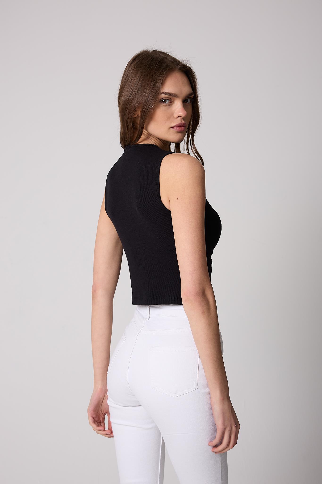 Kadın Crop Atlet Fitilli Görünümlü Kalp Nakışlı Siyah - 2406