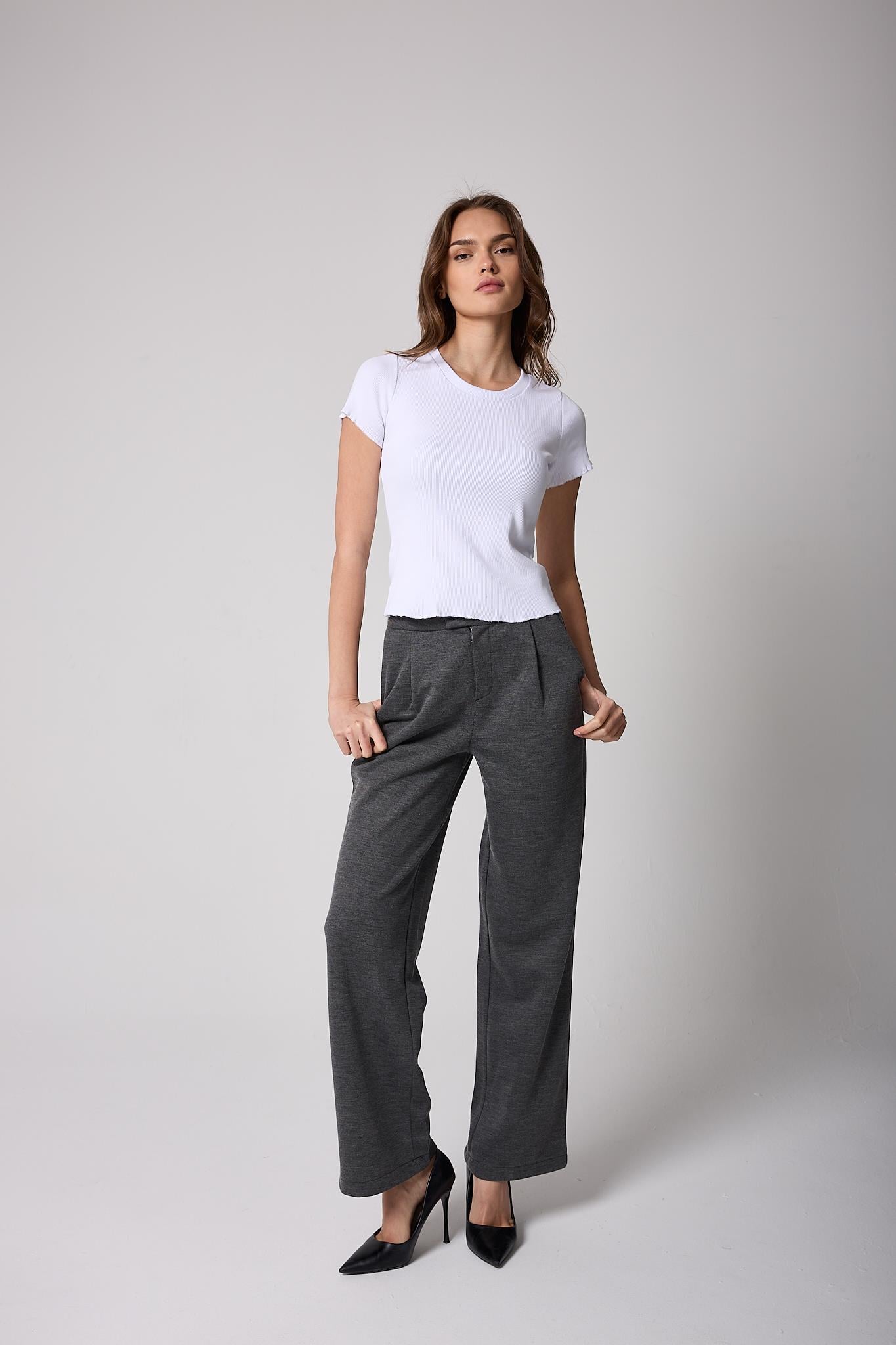 Kadın T-Shirt Beyaz Fitilli Slim Fit Kısa Kol Baby Overlok Detaylı Basic - 2511