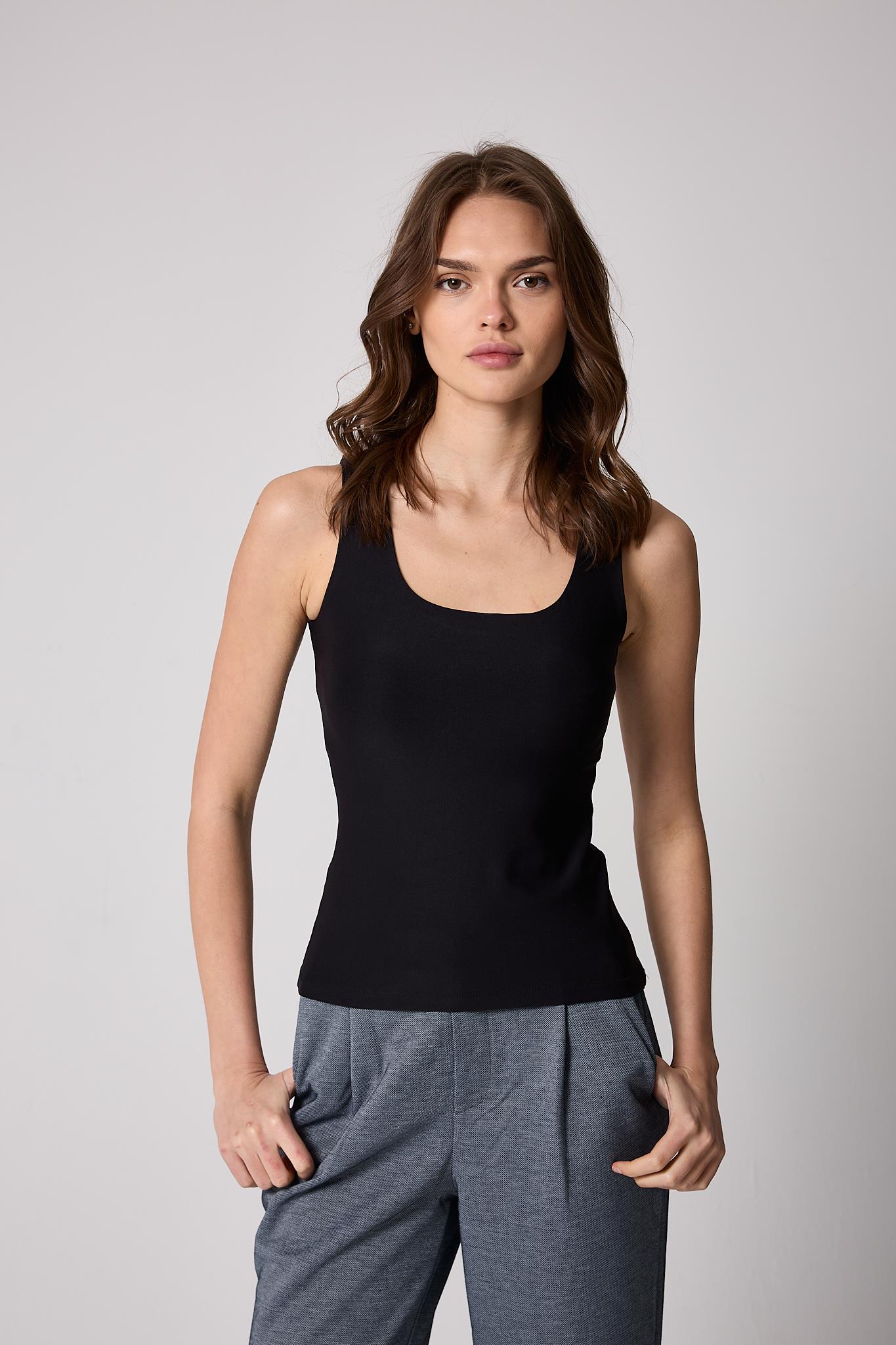 Kadın Atlet Siyah Likralı Slim Fit Kalın Askılı - 2505