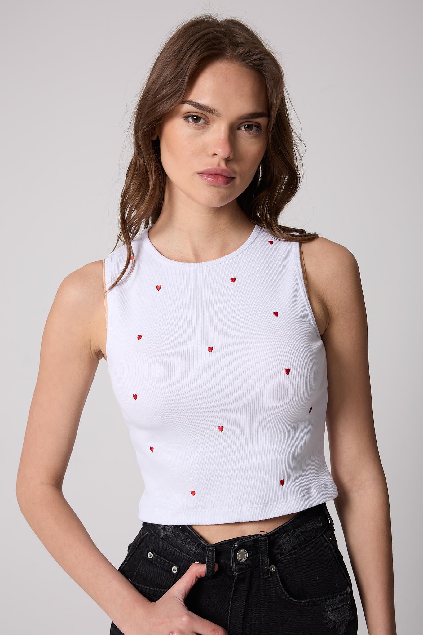 Kadın Crop Atlet Fitilli Görünümlü Kalp Nakışlı Beyaz - 2506