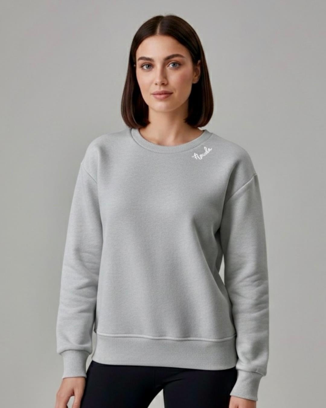 Kadın Gri Bisiklet Yaka Minimal Nakışlı Sweatshirt - 2532