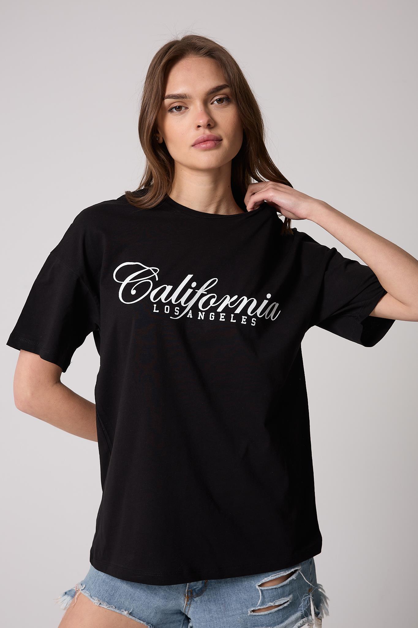 Kadın Siyah Oversize T-Shirt California Baskılı - 2517