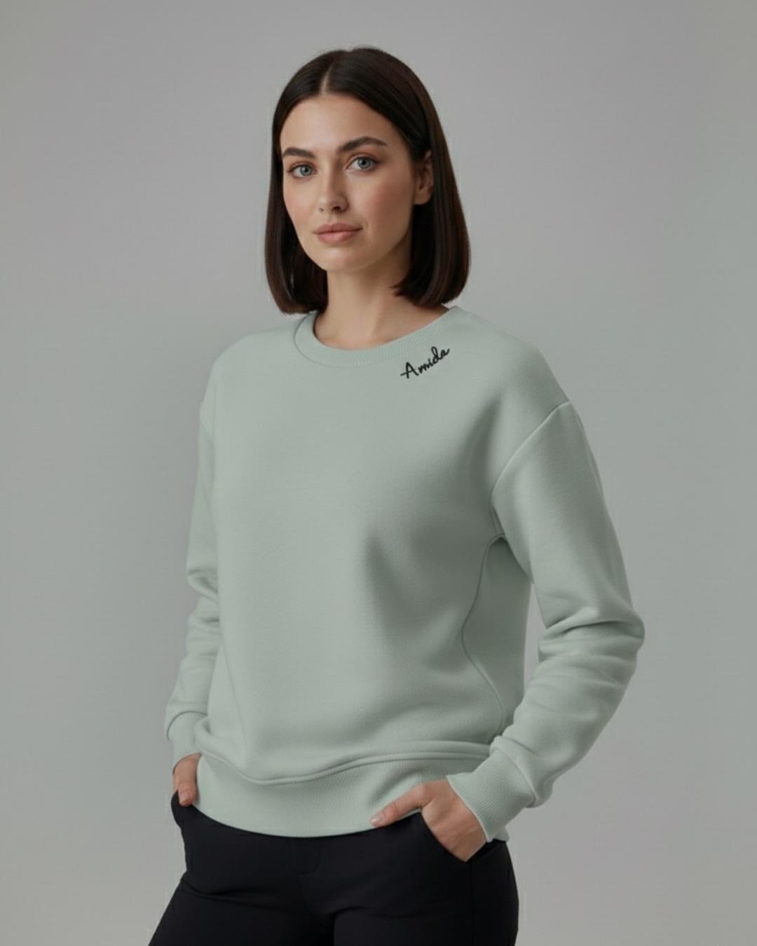 Kadın Yeşil Bisiklet Yaka Minimal Nakışlı Sweatshirt - 2532